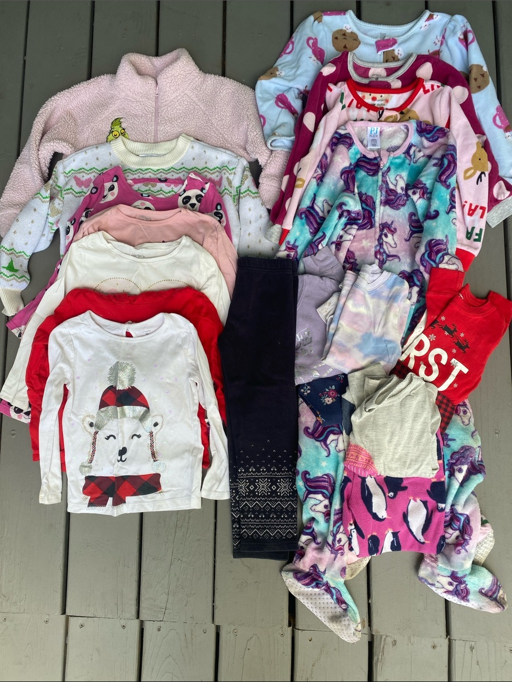 Carter’s 5T long sleeve tops footed pajamas Grinch sweatshirt Wicked sweater